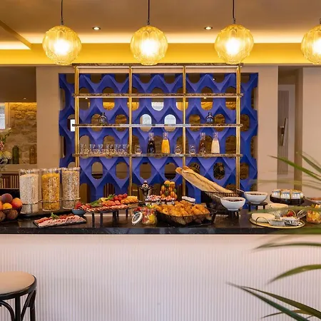 Le Rocroy Hotel Parigi