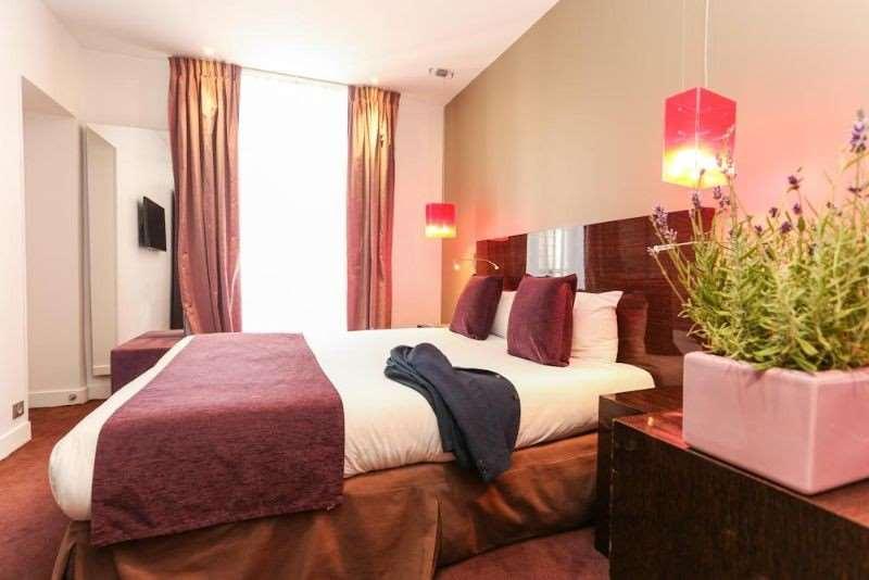 Hotel Le Rocroy Parigi